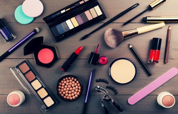 化妆品及日化用品