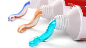 美白牙膏功效测试